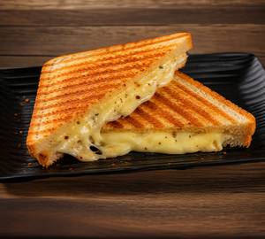 Veg Cheese Grilled Corn Sandwich