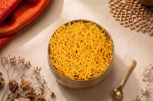 Plain Besan Sev
