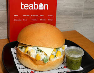 Corn Cheese Bun