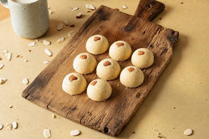 Ghee Pista Biscuit (8pcs)