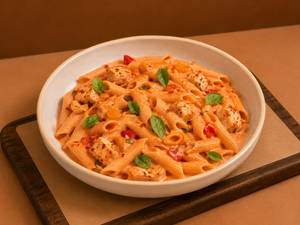 Pink Sauce Penne Pasta – Non-veg