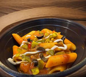 Red sauce pasta