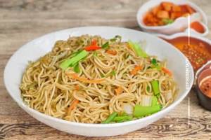 Hakka Noodles