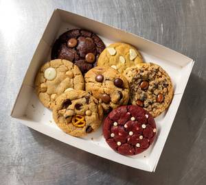 Build Your Own Cookie Box — 7 Cookies