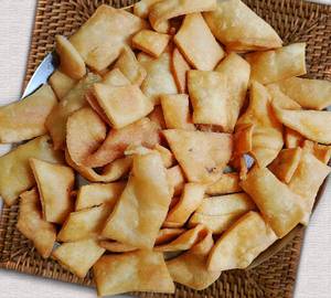 Namak Pare/Matar