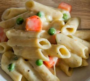 White Sauce Pasta