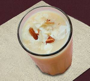 Meethi Lassi