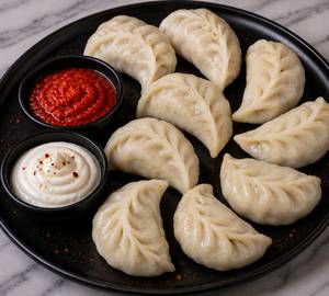 Chicken Momos [8 Pieces]