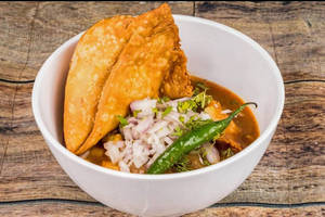 Tarri Samosa