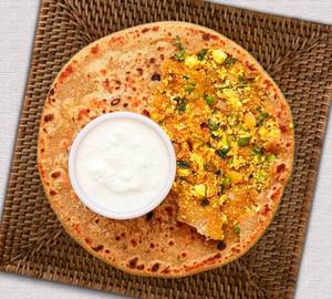 Paneer paratha with dahi