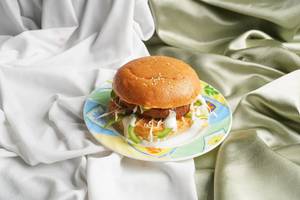 Aloo Tikki Burger