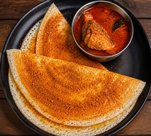 2 Pieces Ghee Podi Dosai With Fish Curry