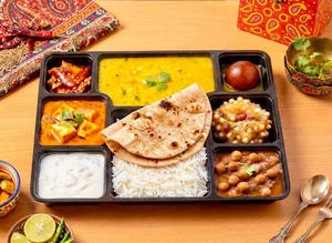 Veg Thali (no Onion No Garlic)
