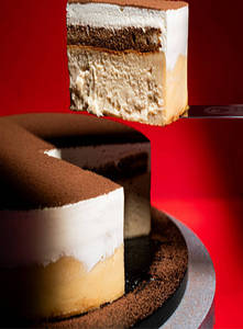 Tiramisu San Sebastian Cheese Cake - 800 Gms