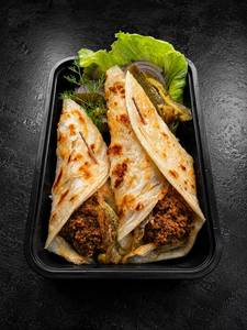 Spiced Beef Mince & Egg Wrap