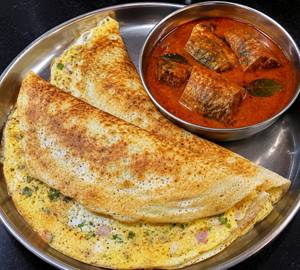 2 Pieces Double Egg Dosai With Fish Curry