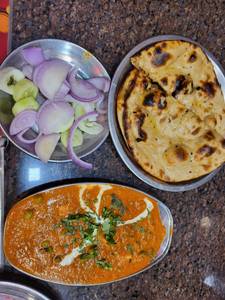 Dal Mughai + Butter Roti (Aata)