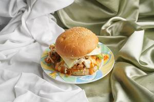 Chicken Cheese Zinger Burger