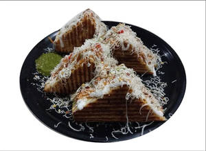 Paneer Chapata Grill Sandwich