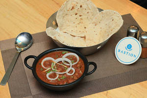 Chole Tawa Roti Combo Meal 3 Roti [O]