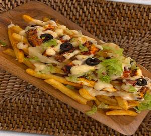Cheesy Paneer Loaded Fries