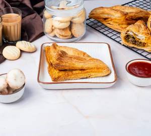 Chimichurri mushroom puff