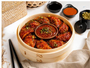 Chicken Hot Garlic Momos