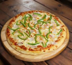 Onion & Capsicum Pizza