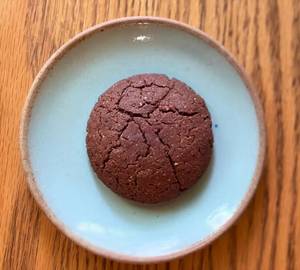 Orange Red Chocolate Cookie