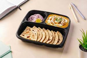 Smoked Butter Chicken & Laccha Paratha Lunchbox