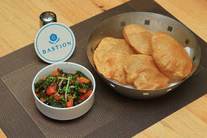 Bhindi With 4 Poori ( Serves 1 )