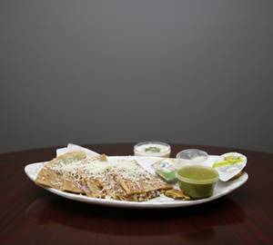 Paneer Pyaaz Paratha [ box pack]