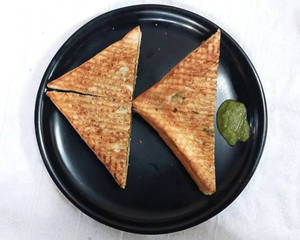 Kela Mutter Grill Sandwich