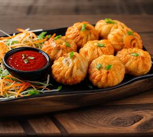 Veg Fried Momo's (6Pcs Pcs)