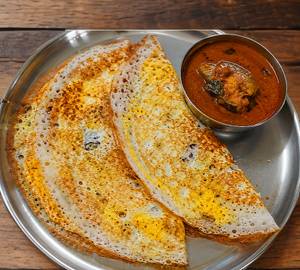 2 Pieces Egg Kal Dosai With Fish Curry