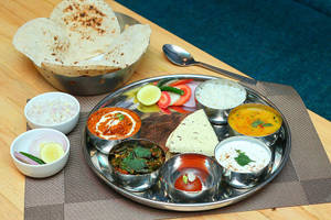 Veg Premium Thali