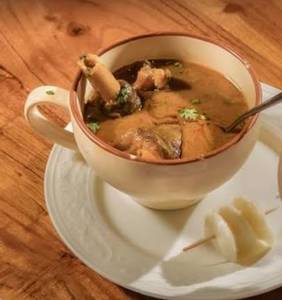 Pottelu Paya Shorbha (Mutton)