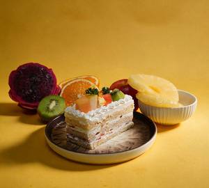 Exotic Mix Fruit Pastry