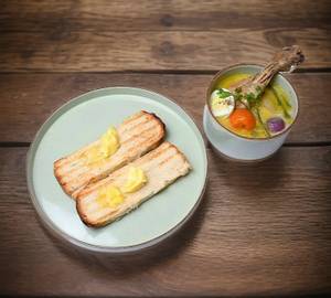 Chicken stew and bread and butter
