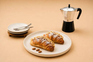 Almond Croissant