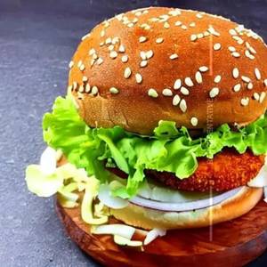 Crispy Spicy Paneer Burger