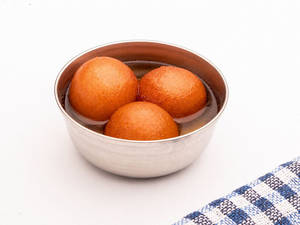 Gulab Jamun (3 Pcs)