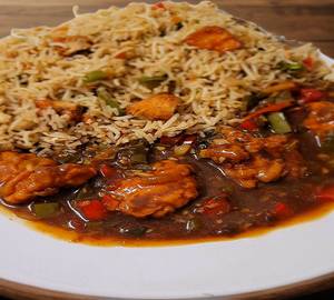 Chicken Fried Rice with Chilli Chicken Gravy