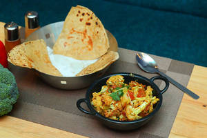Aloo Gobhi Tawa Roti Combo Meal 3 Roti