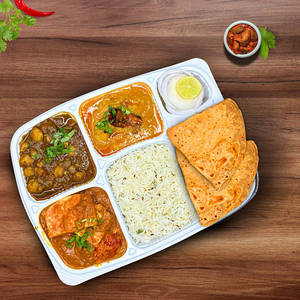 Paneer Tikka Masala Premium Thali