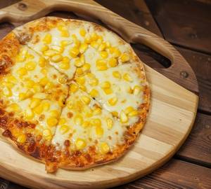 Corn cheese margherita pizza