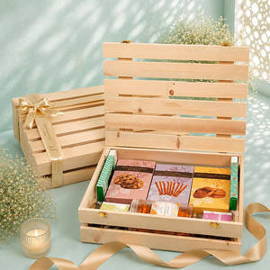 Wooden Trunk Hamper - Classic
