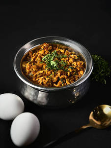 Egg Bhurjee [3 Pieces]