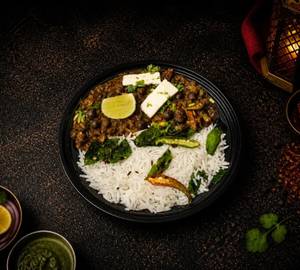 Pindi Chole Chawal Bowl