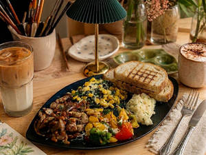 Mixnosh Veg Breakfast